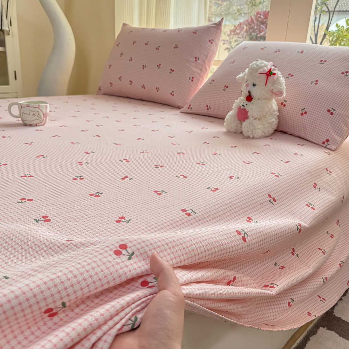 91家纺网 家纺一手货源 找家纺 康纳利 2026新款原棉老粗布透气印花床单 樱小格