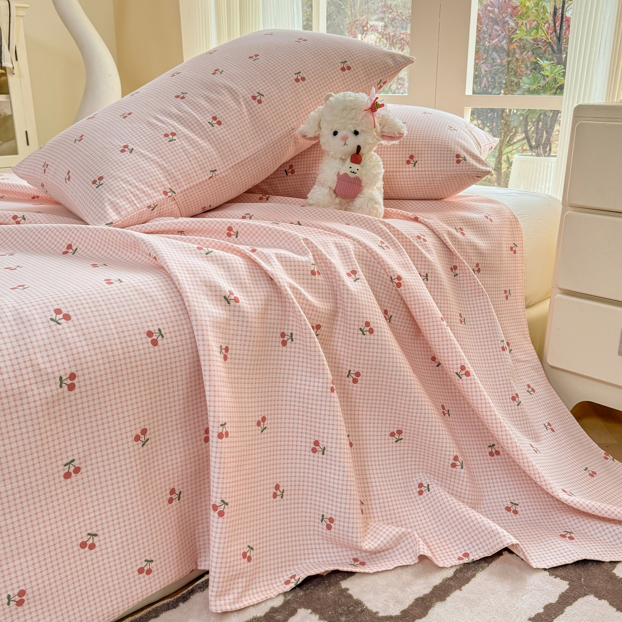 91家纺网 家纺一手货源 找家纺 康纳利 2026新款原棉老粗布透气印花床单 樱小格