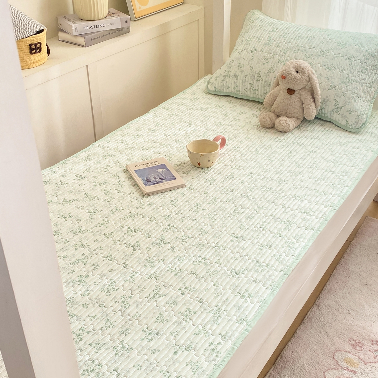 91家纺网 家纺一手货源 找家纺 康纳利 2026新款全棉床盖学生夹棉薄款床盖宿舍上下铺床垫三件套四季通用 莱茵春色