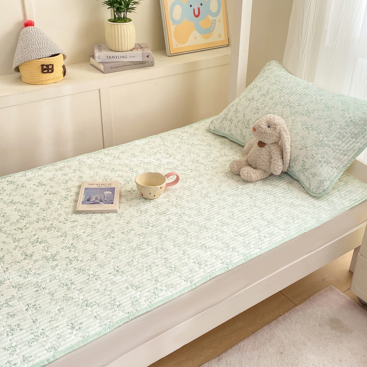 91家纺网 家纺一手货源 找家纺 康纳利 2026新款全棉床盖学生夹棉薄款床盖宿舍上下铺床垫三件套四季通用 莱茵春色