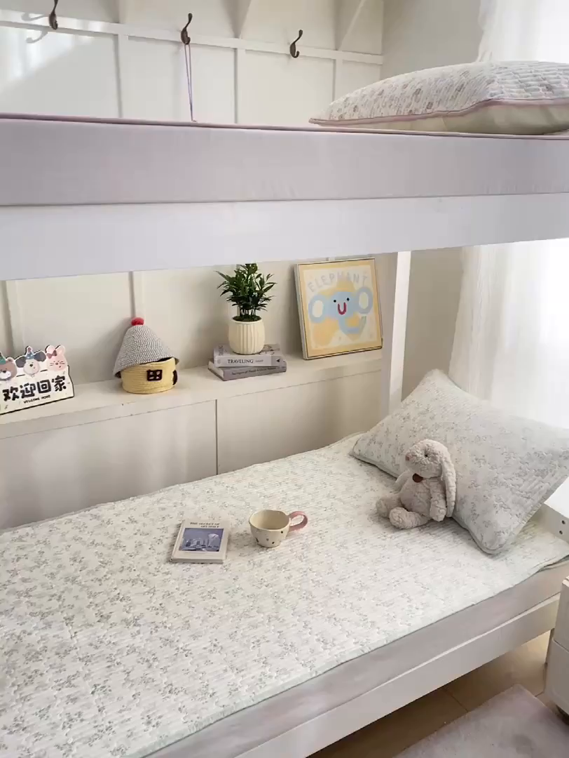 91家纺网 家纺一手货源 找家纺 康纳利 2026新款全棉床盖学生夹棉薄款床盖宿舍上下铺床垫三件套四季通用 莱茵春色