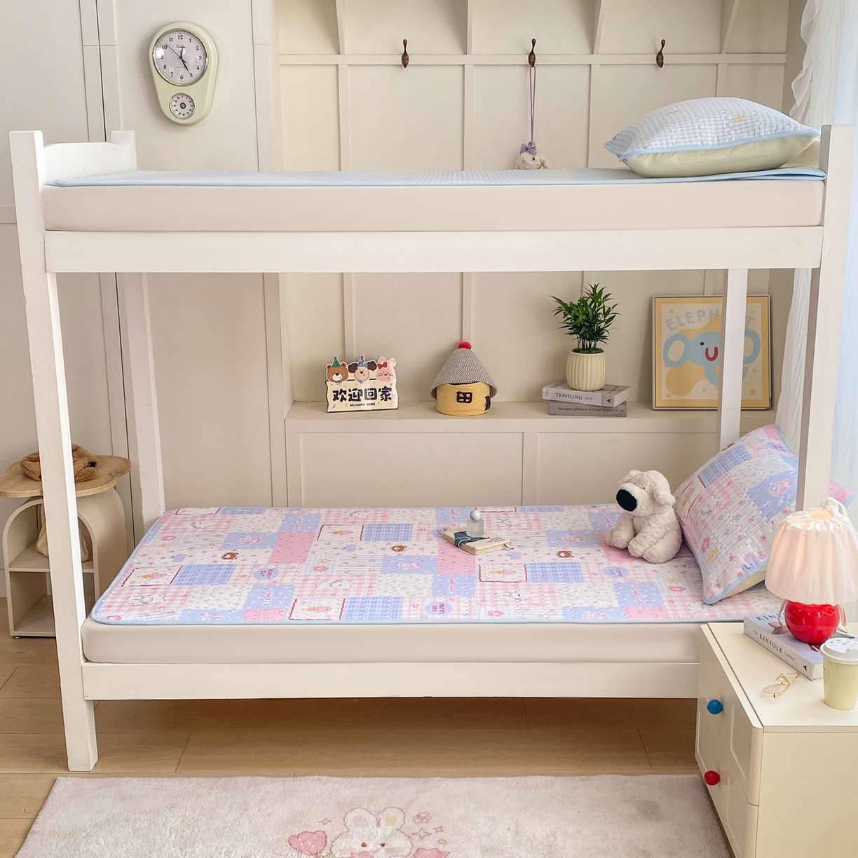 91家纺网 家纺一手货源 找家纺 康纳利 2026新款全棉床盖学生夹棉薄款床盖宿舍上下铺床垫三件套四季通用 萌小福