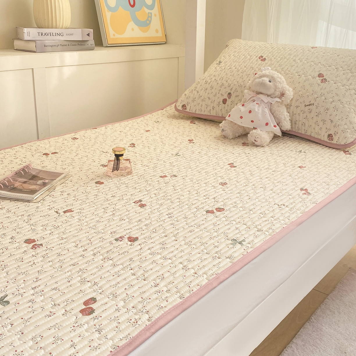 91家纺网 家纺一手货源 找家纺 康纳利 2026新款全棉床盖学生夹棉薄款床盖宿舍上下铺床垫三件套四季通用 相约