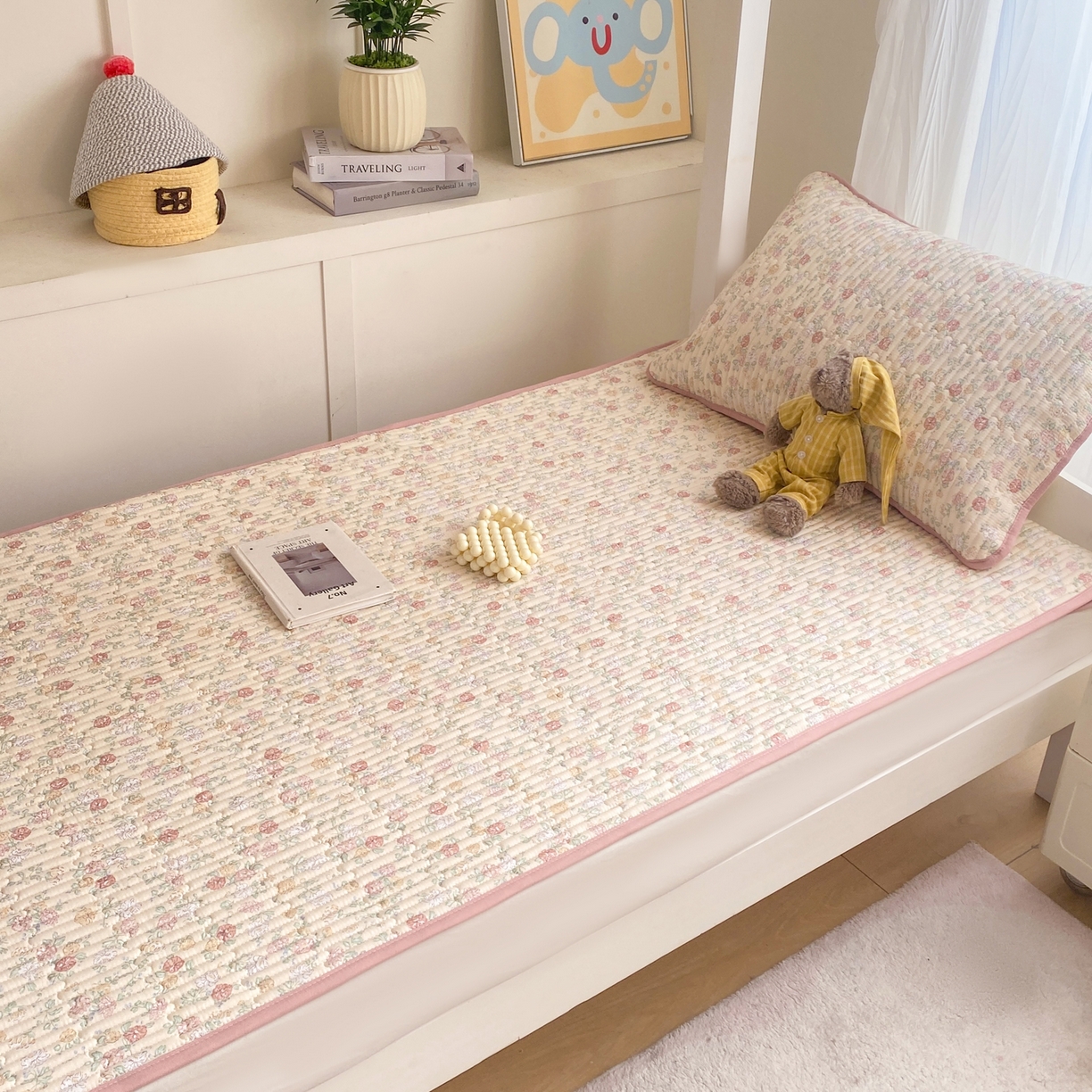 91家纺网 家纺一手货源 找家纺 康纳利 2026新款全棉床盖学生夹棉薄款床盖宿舍上下铺床垫三件套四季通用 月见