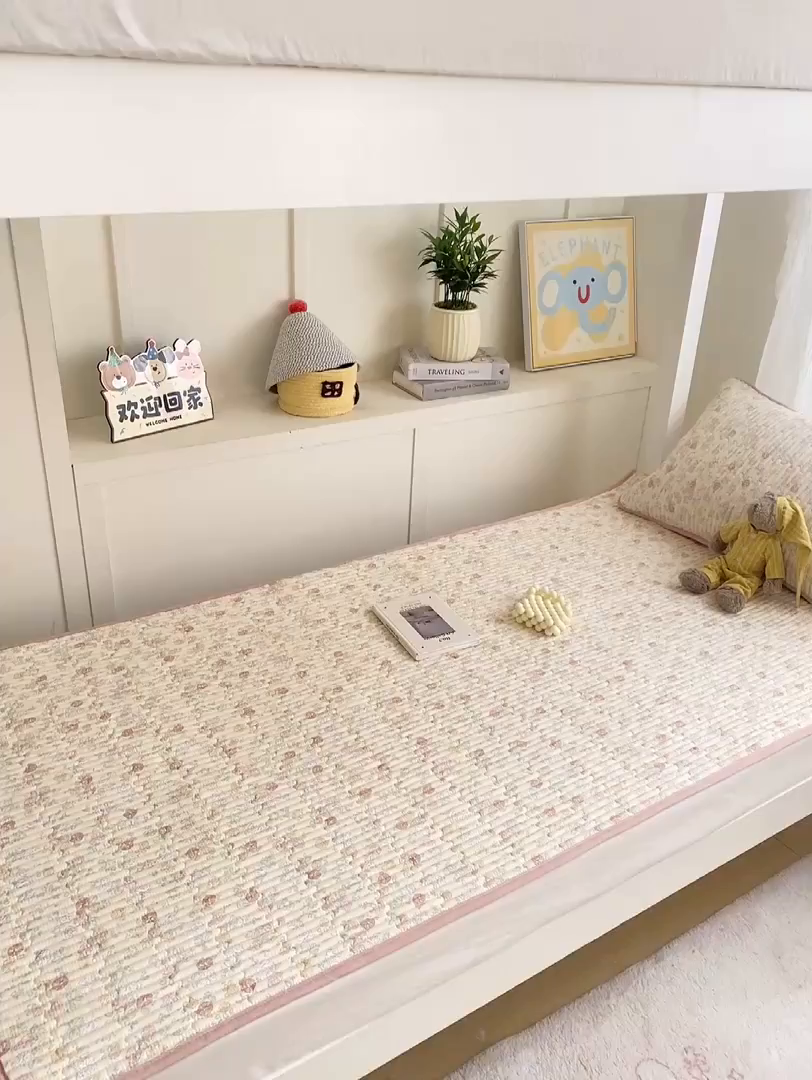 91家纺网 家纺一手货源 找家纺 康纳利 2026新款全棉床盖学生夹棉薄款床盖宿舍上下铺床垫三件套四季通用 月见