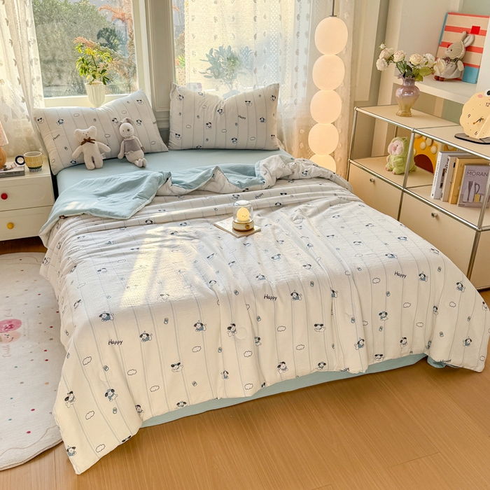 91家纺网 家纺一手货源 找家纺 丽美人家纺 2026春夏新款简单款皱皱纱夏被夏凉被空调被 萌犬乐园