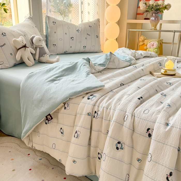 91家纺网 家纺一手货源 找家纺 丽美人家纺 2026春夏新款简单款皱皱纱夏被夏凉被空调被 萌犬乐园