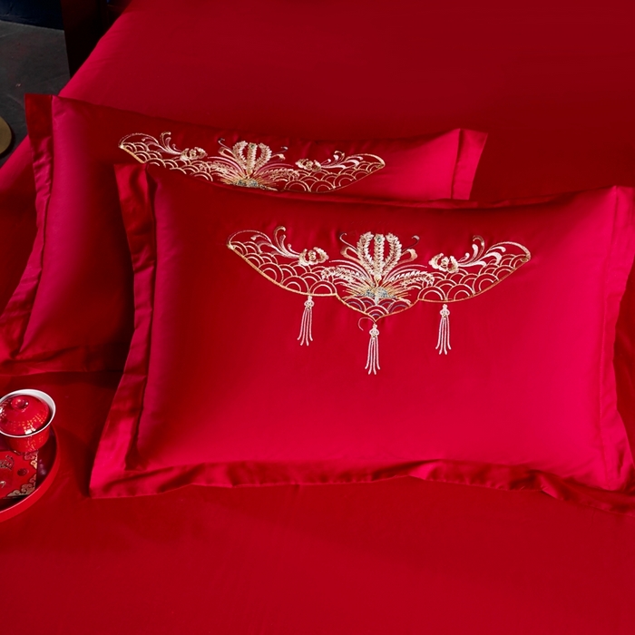 91家纺网 家纺一手货源 找家纺 慕她家纺 2026年磨毛亲肤棉婚庆四件套大红色刺绣结床上用品 幸福龙凤