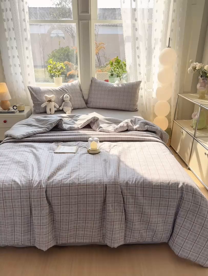 91家纺网 家纺一手货源 找家纺 丽美人家纺 2026春夏新款简单款皱皱纱夏被夏凉被空调被 布兰卡