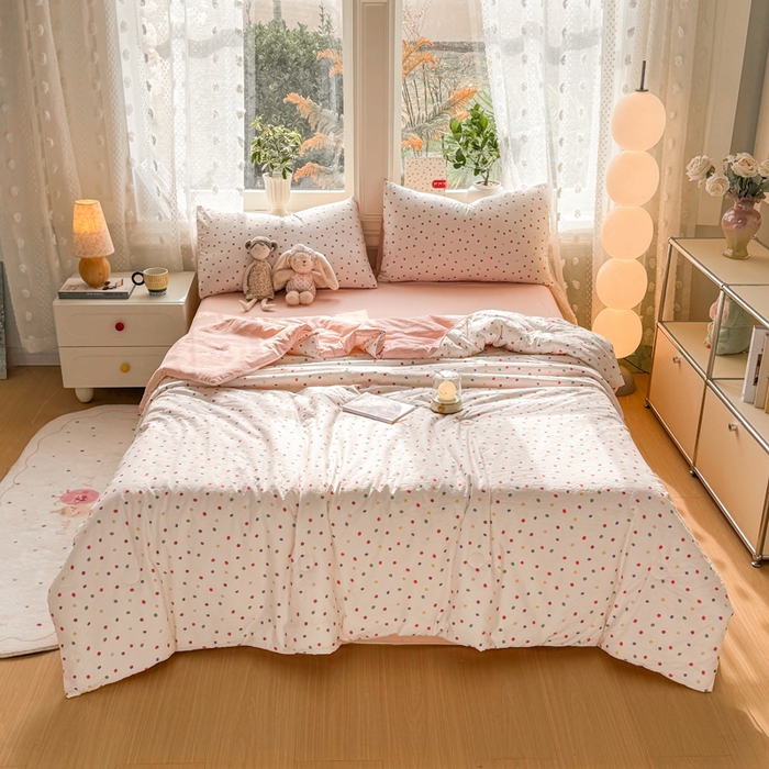 91家纺网 家纺一手货源 找家纺 丽美人家纺 2026春夏新款简单款皱皱纱夏被夏凉被空调被 彩色波点