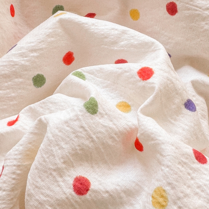 91家纺网 家纺一手货源 找家纺 丽美人家纺 2026春夏新款简单款皱皱纱夏被夏凉被空调被 彩色波点