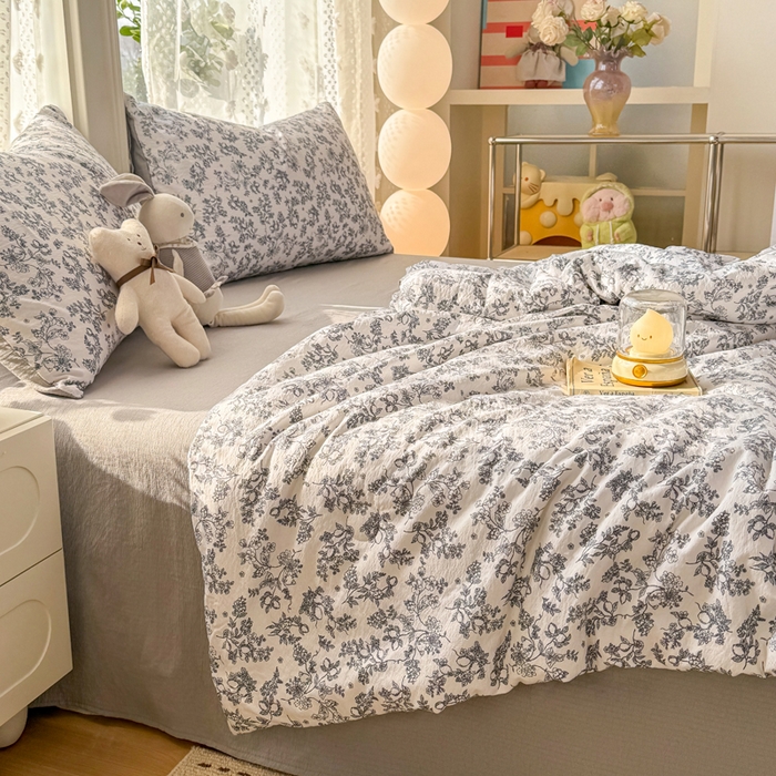 91家纺网 家纺一手货源 找家纺 丽美人家纺 2026春夏新款简单款皱皱纱夏被夏凉被空调被 花开漫漫