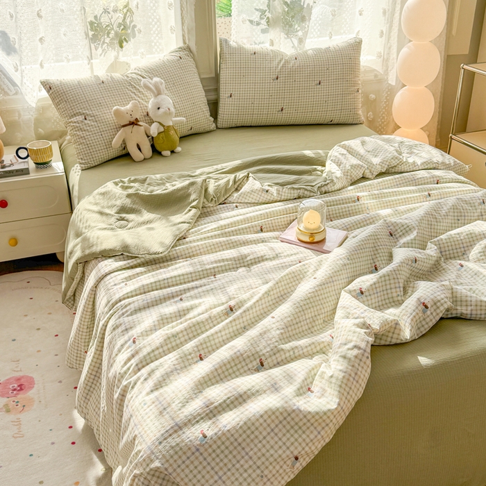 91家纺网 家纺一手货源 找家纺 丽美人家纺 2026春夏新款简单款皱皱纱夏被夏凉被空调被 腊肠狗