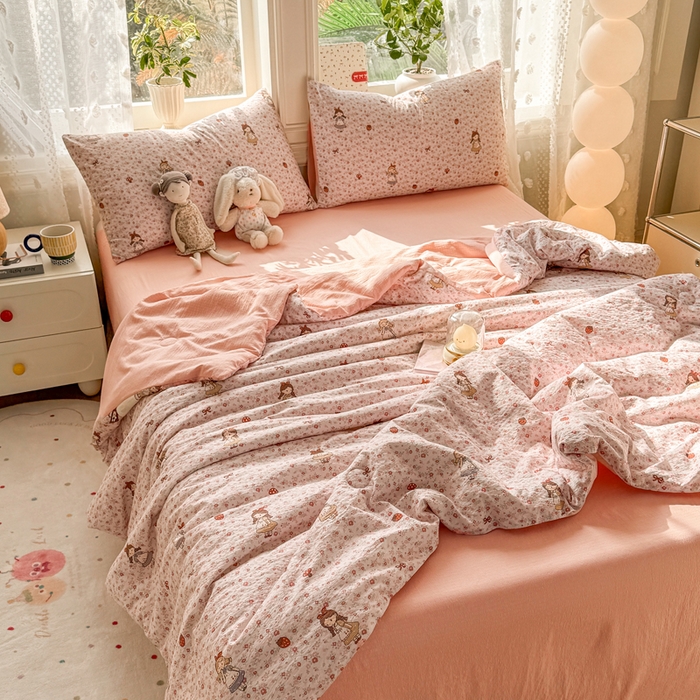 91家纺网 家纺一手货源 找家纺 丽美人家纺 2026春夏新款简单款皱皱纱夏被夏凉被空调被 玛丽