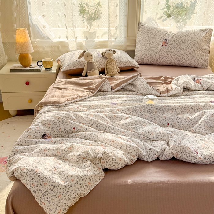 91家纺网 家纺一手货源 找家纺 丽美人家纺 2026春夏新款简单款皱皱纱夏被夏凉被空调被 时光