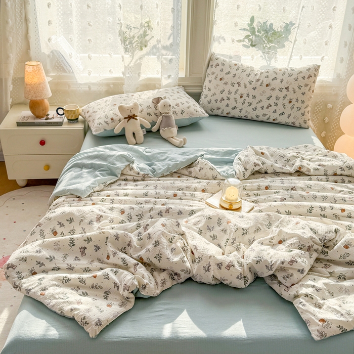 91家纺网 家纺一手货源 找家纺 丽美人家纺 2026春夏新款简单款皱皱纱夏被夏凉被空调被 紫雾叶兔