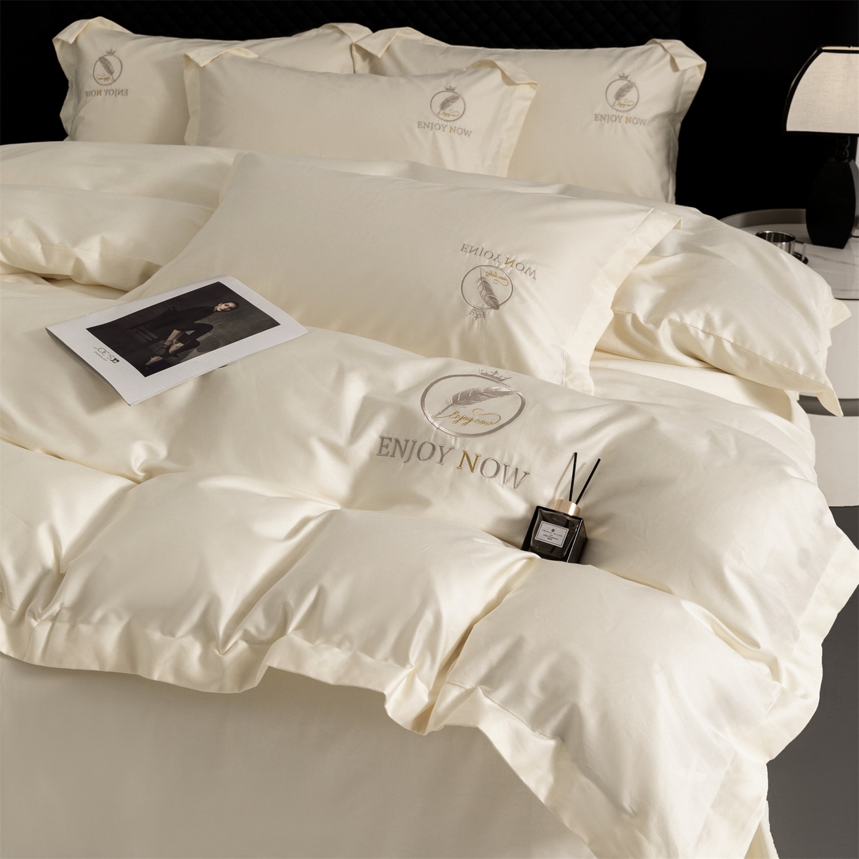 91家纺网 家纺一手货源 找家纺 宝时兰 2026新款全棉高支长绒棉纯色绣花刺绣四件套纯棉床单床笠款（高档礼盒包装）