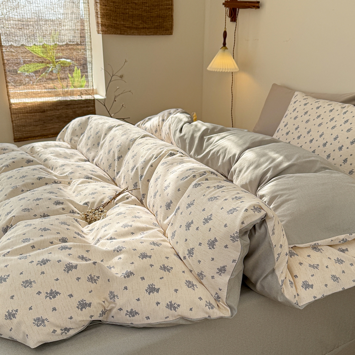 91家纺网 家纺一手货源 找家纺 铺尚美家纺 2026春夏新品色织棉麻棉纱小露麻系列皱皱纱四件套 罗卡拉灰