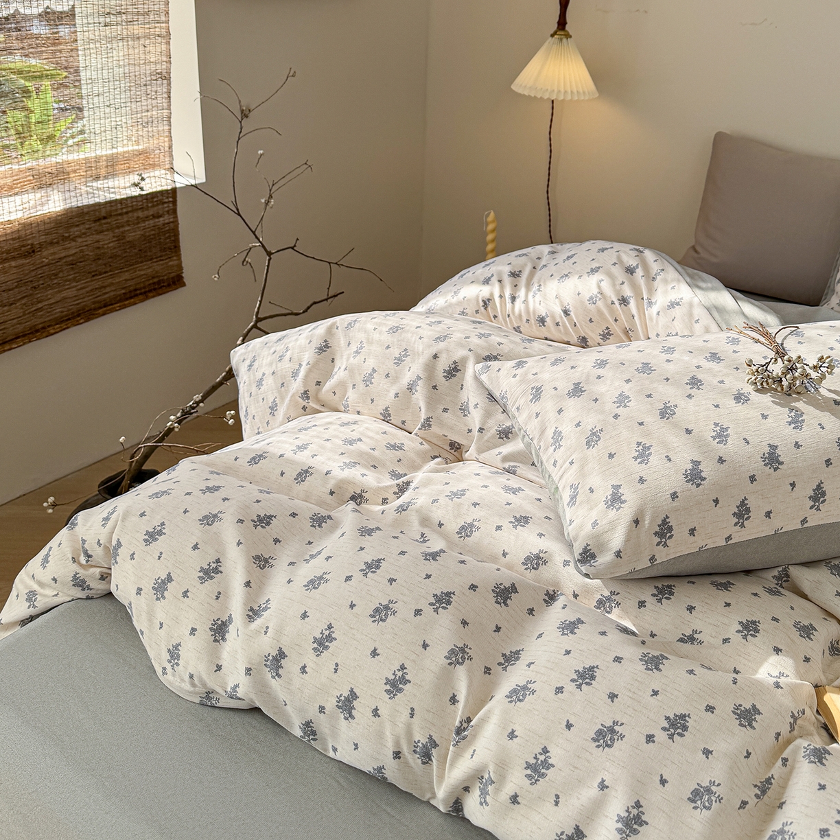 91家纺网 家纺一手货源 找家纺 铺尚美家纺 2026春夏新品色织棉麻棉纱小露麻系列皱皱纱四件套 罗卡拉灰