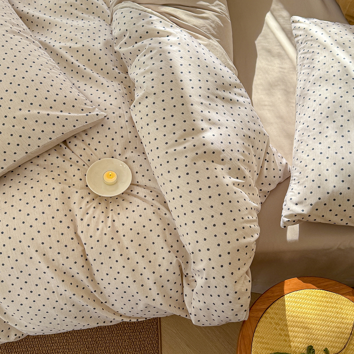 91家纺网 家纺一手货源 找家纺 铺尚美家纺 2026春夏新品色织棉麻棉纱小露麻系列皱皱纱四件套 清新波点