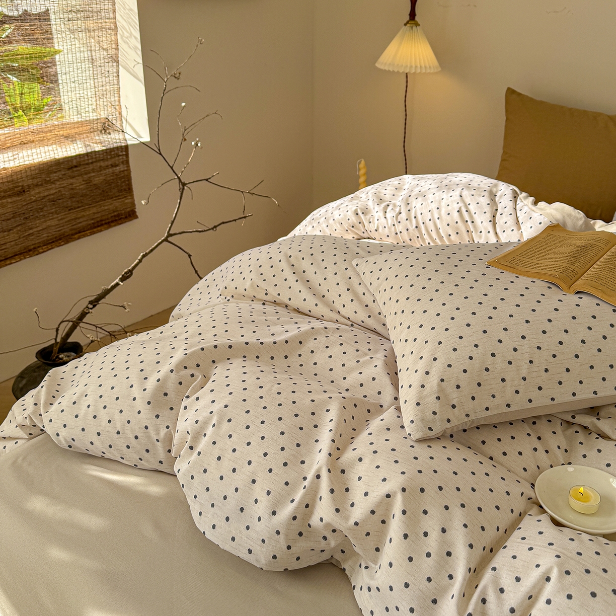 91家纺网 家纺一手货源 找家纺 铺尚美家纺 2026春夏新品色织棉麻棉纱小露麻系列皱皱纱四件套 清新波点