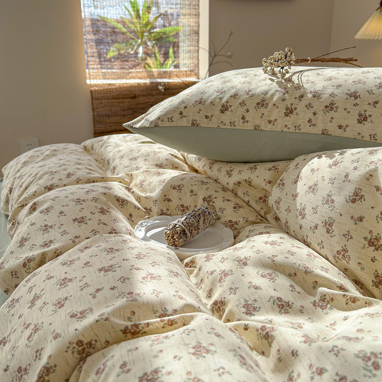 91家纺网 家纺一手货源 找家纺 铺尚美家纺 2026春夏新品色织棉麻棉纱小露麻系列皱皱纱四件套 乔安娜