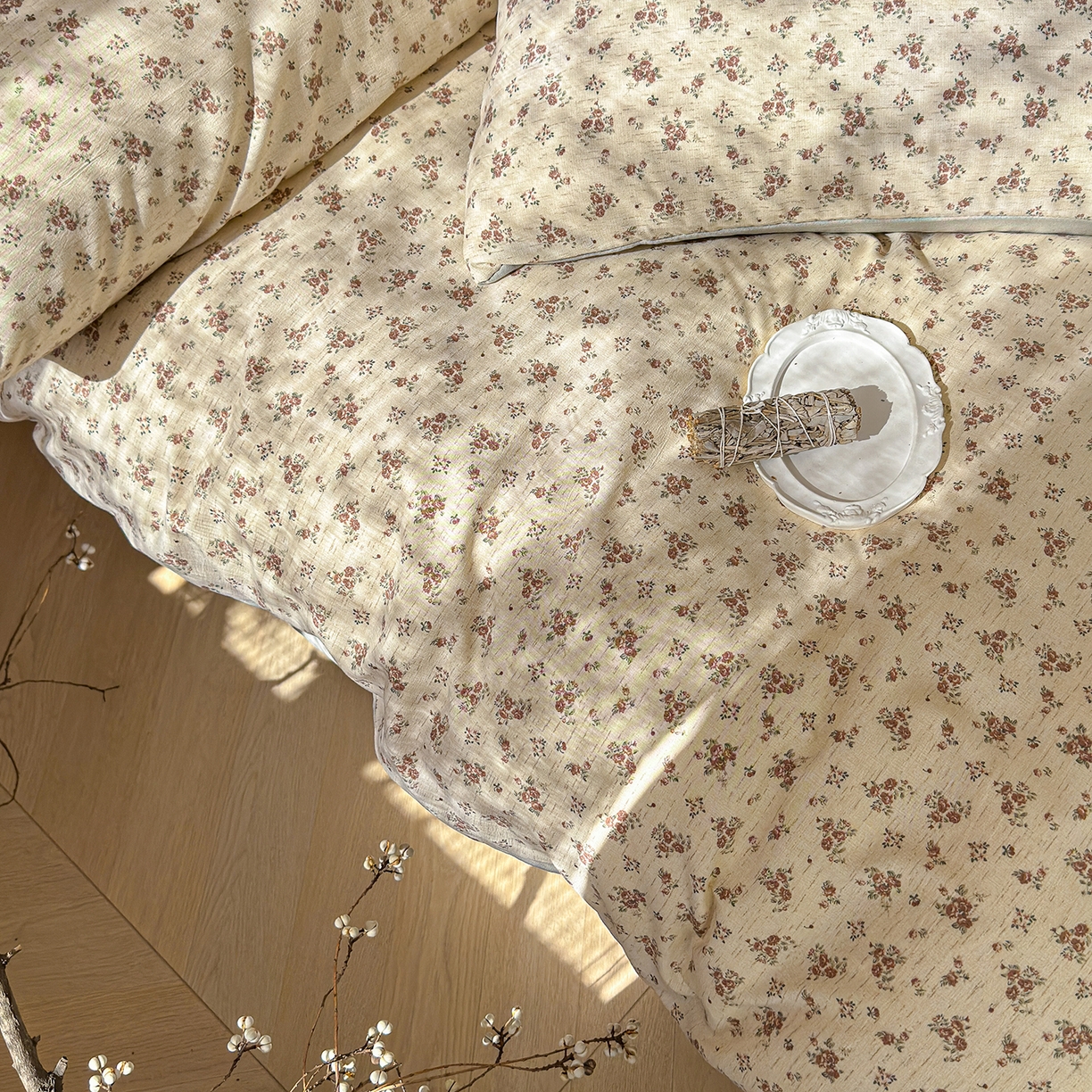 91家纺网 家纺一手货源 找家纺 铺尚美家纺 2026春夏新品色织棉麻棉纱小露麻系列皱皱纱四件套 乔安娜