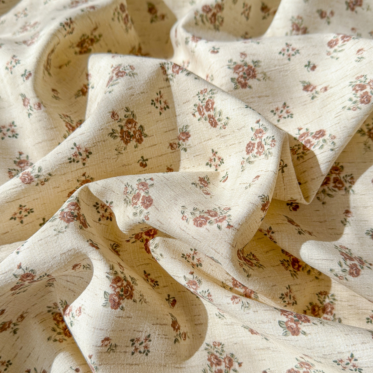 91家纺网 家纺一手货源 找家纺 铺尚美家纺 2026春夏新品色织棉麻棉纱小露麻系列皱皱纱四件套 乔安娜