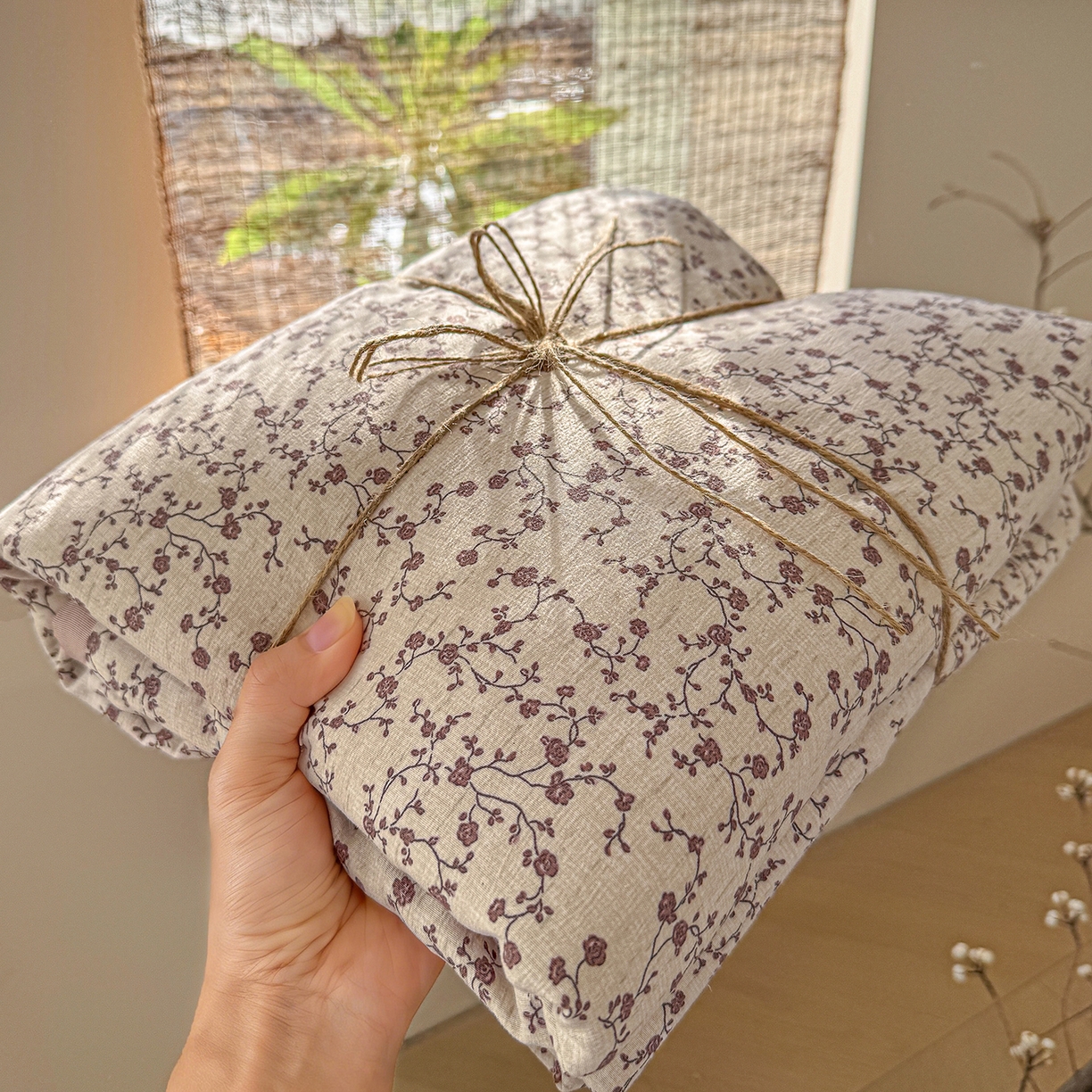 91家纺网 家纺一手货源 找家纺 铺尚美家纺 2026春夏新品色织棉麻棉纱小露麻系列皱皱纱四件套 复古小花