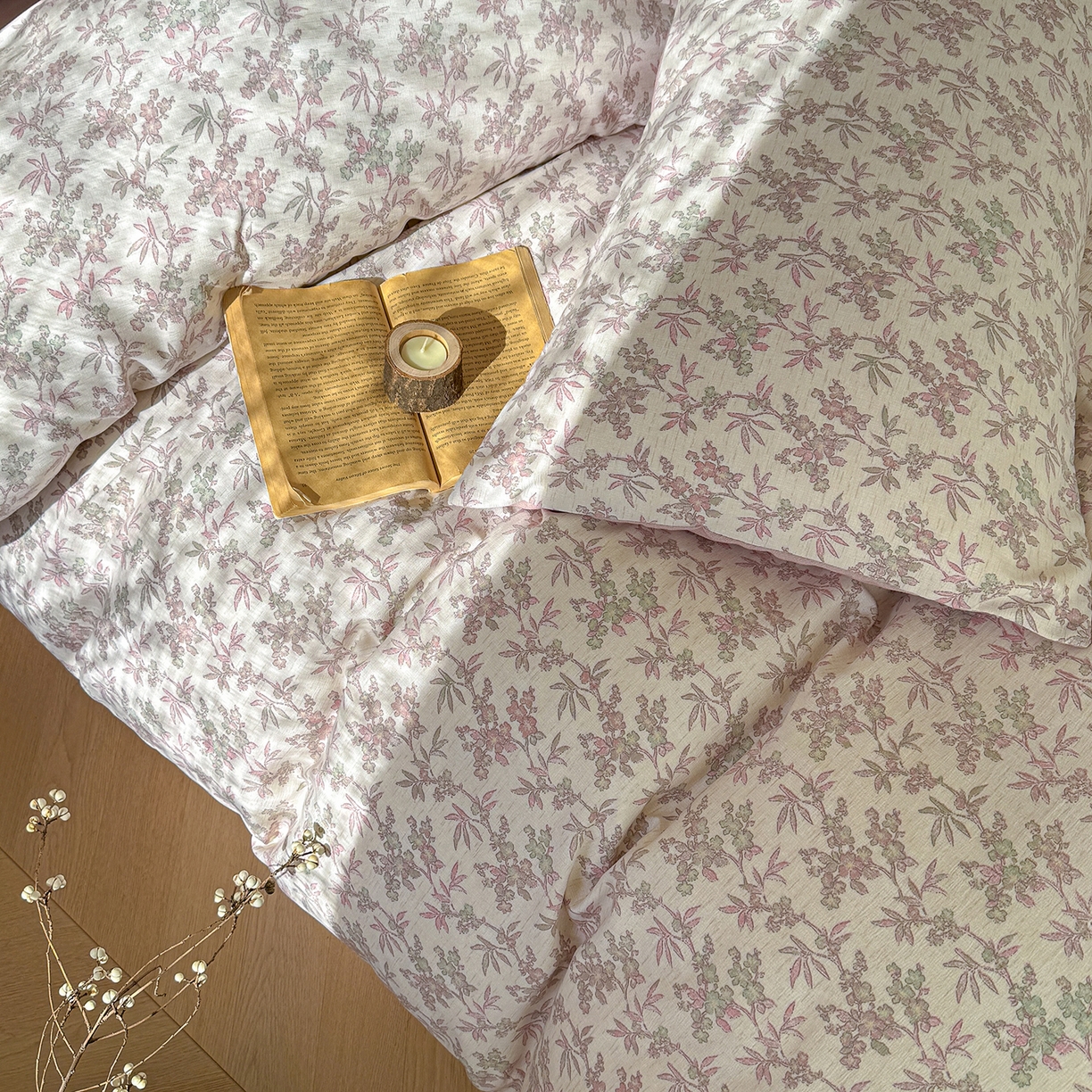 91家纺网 家纺一手货源 找家纺 铺尚美家纺 2026春夏新品色织棉麻棉纱小露麻系列皱皱纱四件套 扶摇花