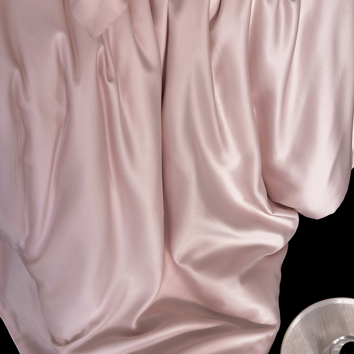 91家纺网 家纺一手货源 找家纺 618家纺 2026新款A类奥地利进口兰精天丝纯色四件套系列 天丝简约樱花粉