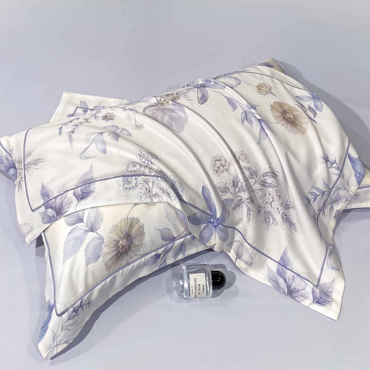 91家纺网 家纺一手货源 找家纺 启航家居 2026新款春夏天丝莱赛尔数码印花四件套 春溢然兰