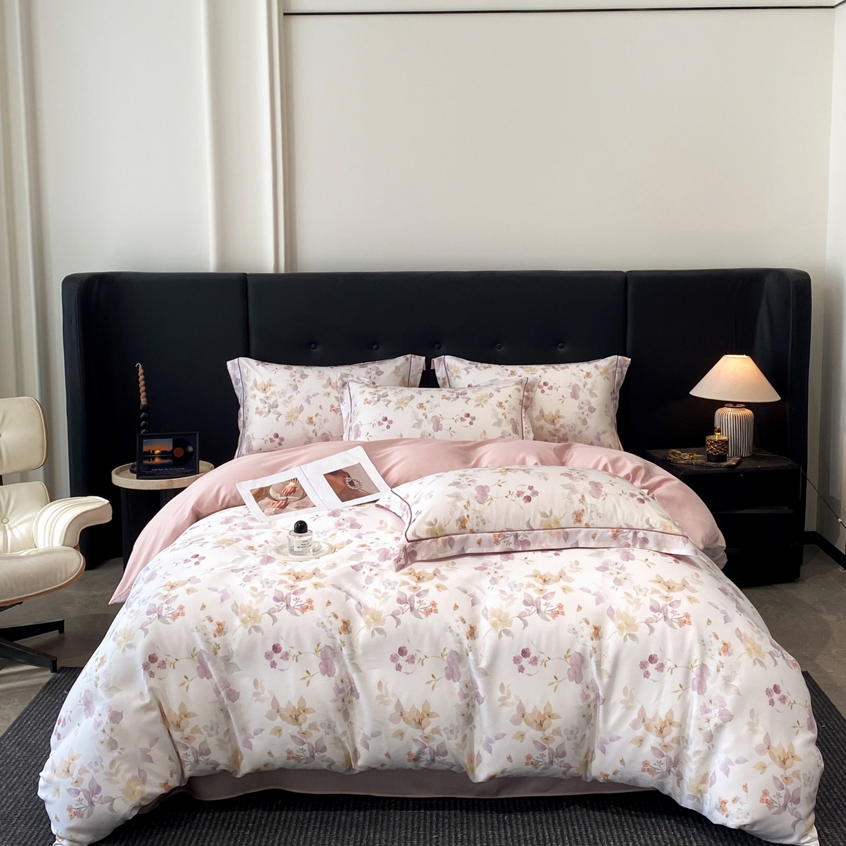 91家纺网 家纺一手货源 找家纺 启航家居 2026新款春夏天丝莱赛尔数码印花四件套 花颜外粉