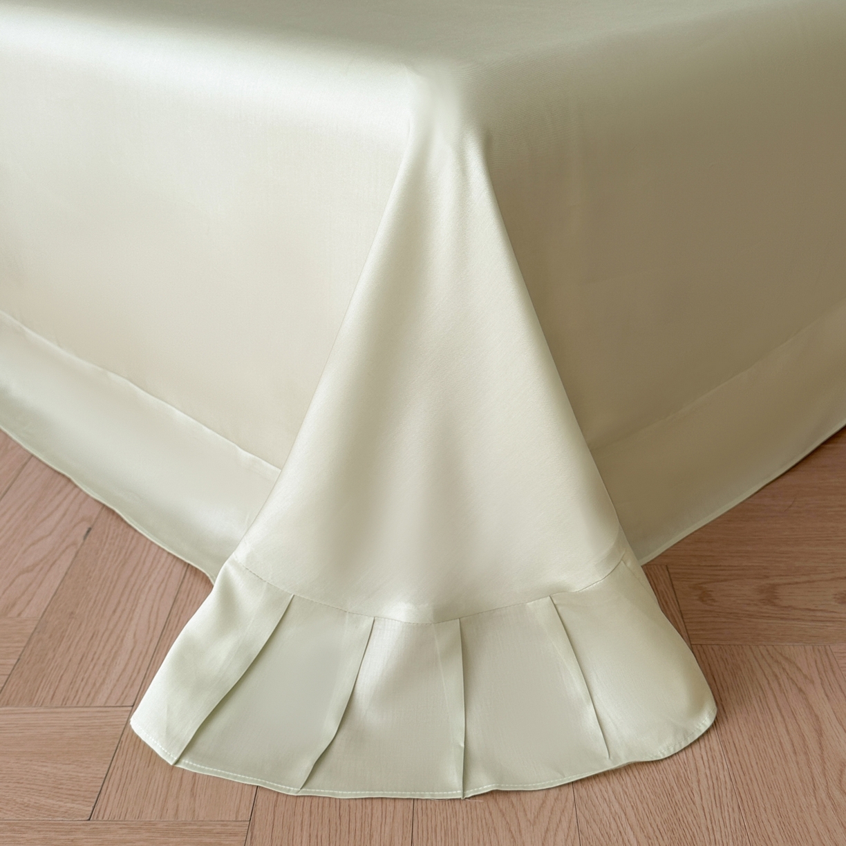 91家纺网 家纺一手货源 找家纺 启航家居 2026新款春夏天丝莱赛尔数码印花四件套 花园派对沙色