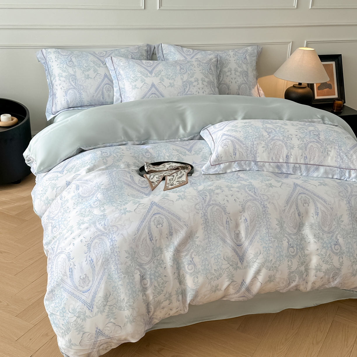 91家纺网 家纺一手货源 找家纺 启航家居 2026新款春夏天丝莱赛尔数码印花四件套 梦境之翼兰