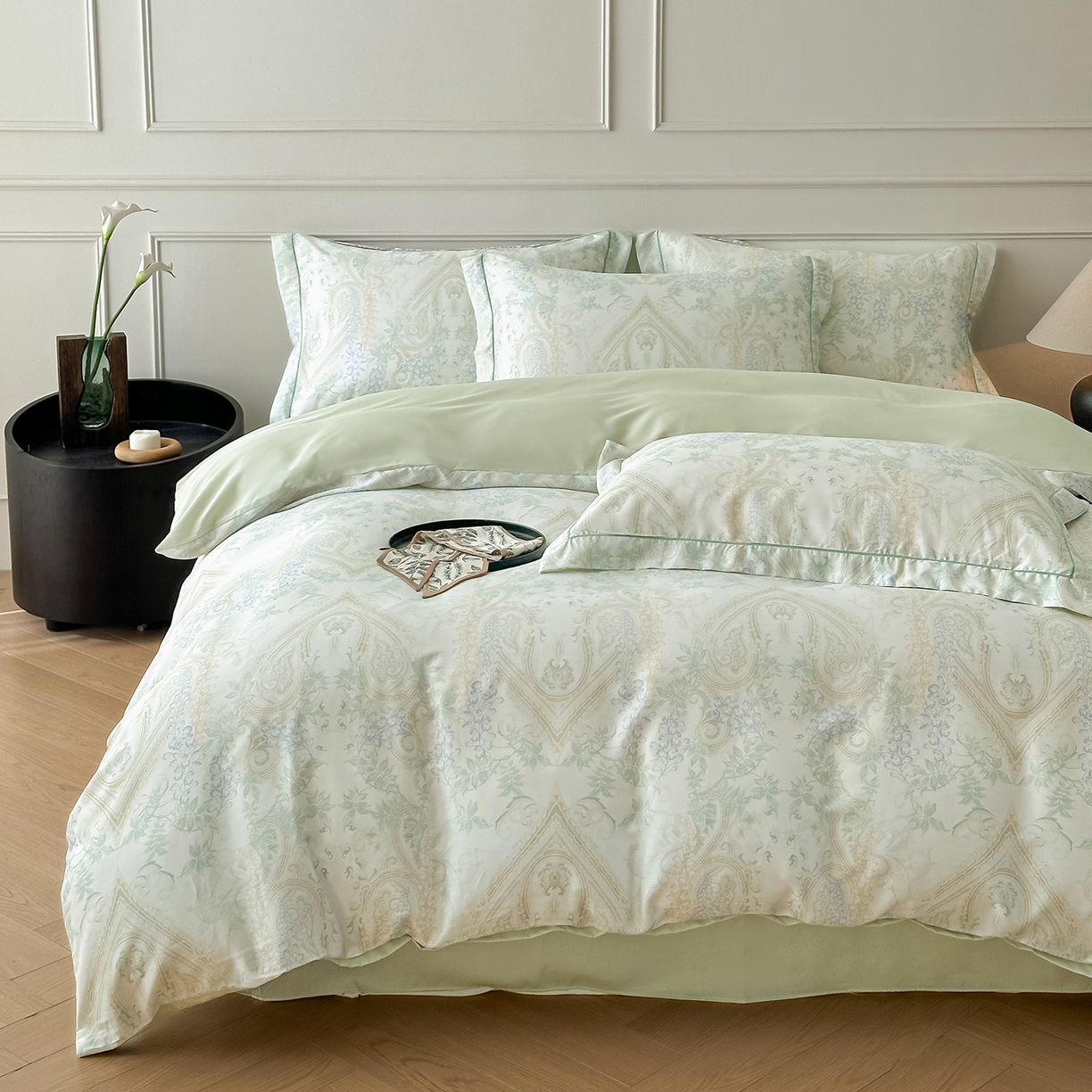 91家纺网 家纺一手货源 找家纺 启航家居 2026新款春夏天丝莱赛尔数码印花四件套 梦境之翼绿