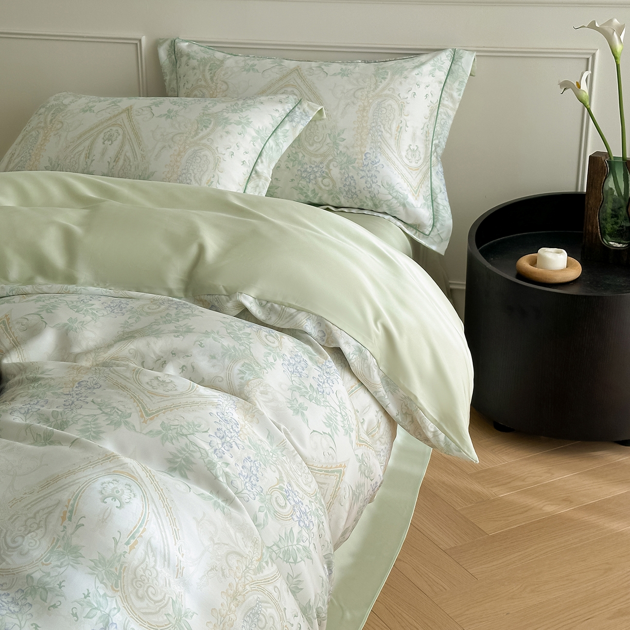 91家纺网 家纺一手货源 找家纺 启航家居 2026新款春夏天丝莱赛尔数码印花四件套 梦境之翼绿