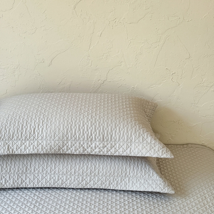 91家纺网 家纺一手货源 找家纺 法芙娜家纺 2026新款100S长绒棉床盖三件套 浅灰