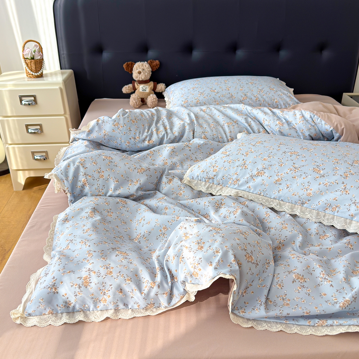 91家纺网 家纺一手货源 找家纺 （总）铺尚美家纺 2026新款田园韩版花边款小碎花古法水洗仿棉A类云感棉四件套