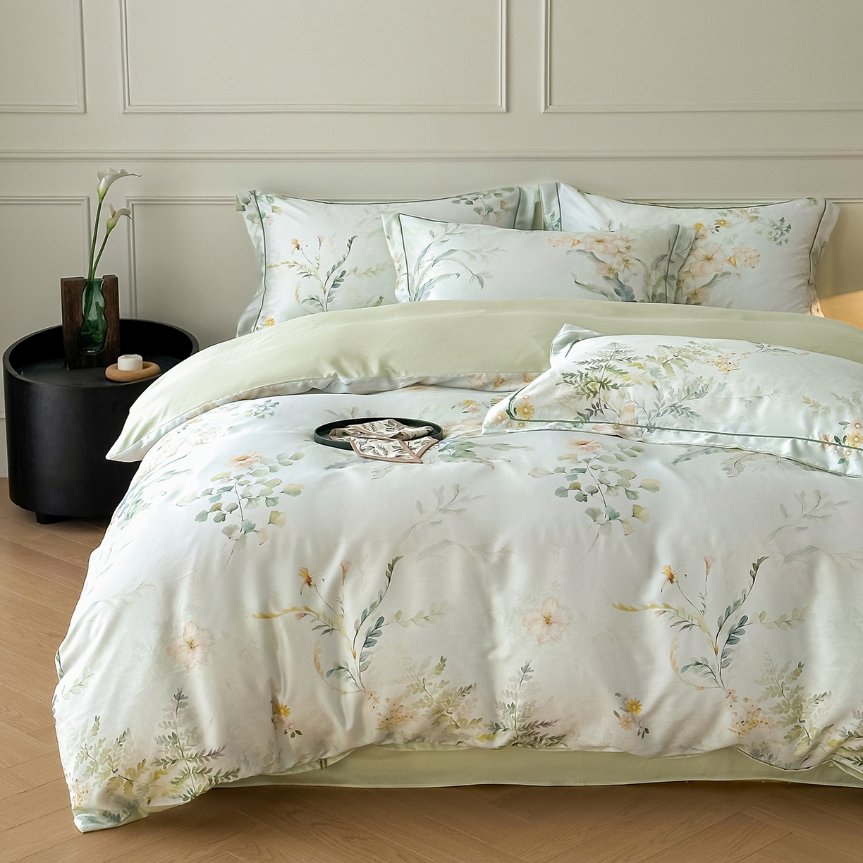 91家纺网 家纺一手货源 找家纺 启航家居 2026新款春夏天丝莱赛尔数码印花四件套 烟花间绿