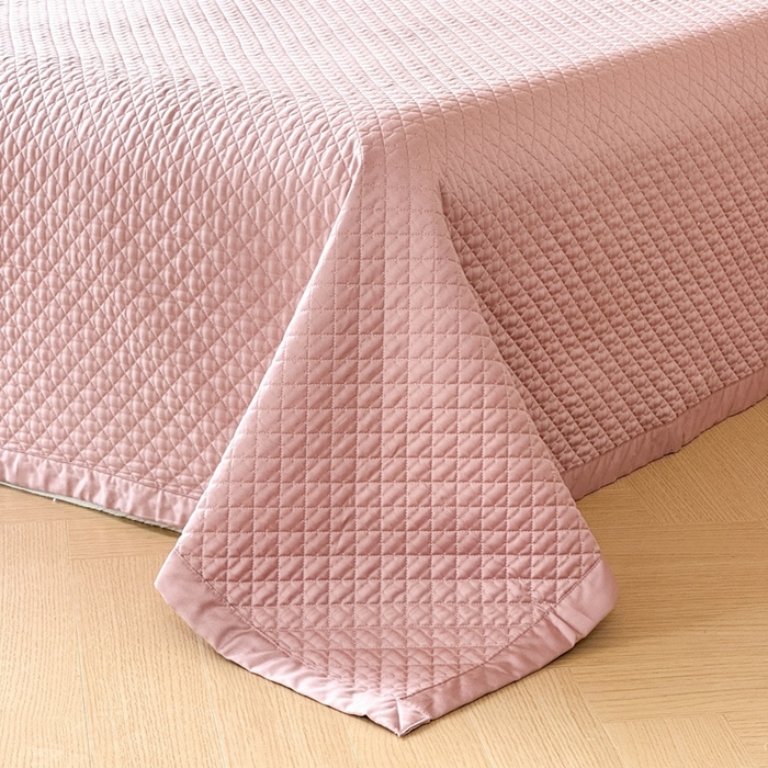 91家纺网 家纺一手货源 找家纺 法芙娜家纺 2026新款100S长绒棉床盖三件套 深粉