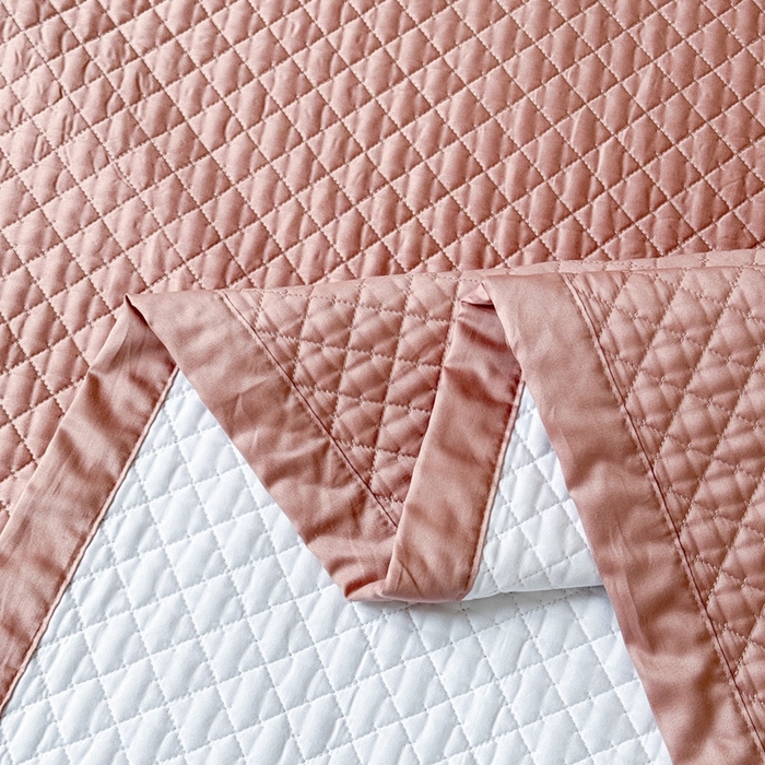 91家纺网 家纺一手货源 找家纺 法芙娜家纺 2026新款100S长绒棉床盖三件套 深粉