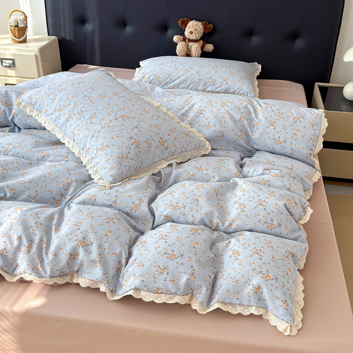 91家纺网 家纺一手货源 找家纺 （总）铺尚美家纺 2026新款田园韩版花边款小碎花古法水洗仿棉A类云感棉四件套