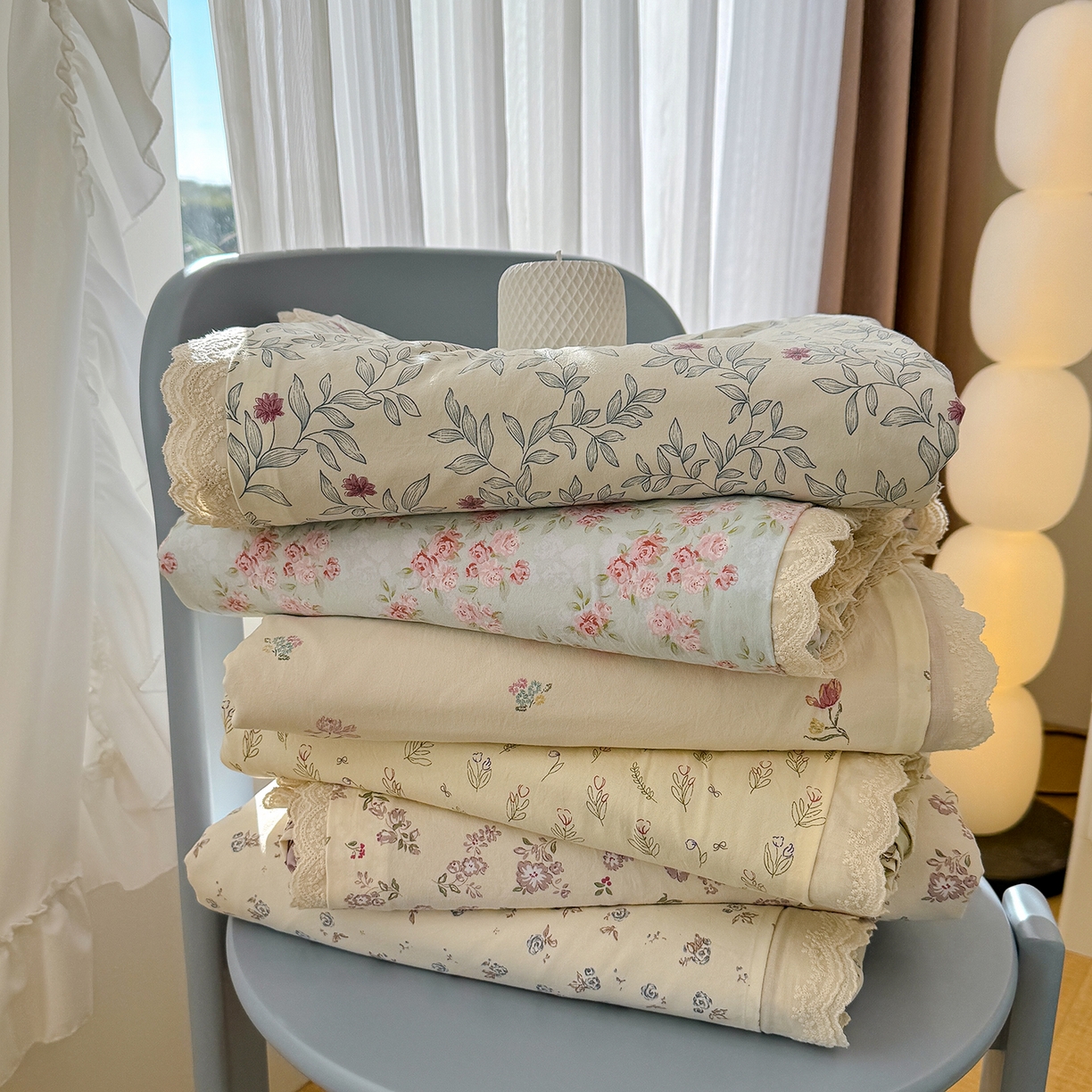 91家纺网 家纺一手货源 找家纺 铺尚美家纺 2026新款田园韩版花边款小碎花古法水洗仿棉A类云感棉四件套 组合图