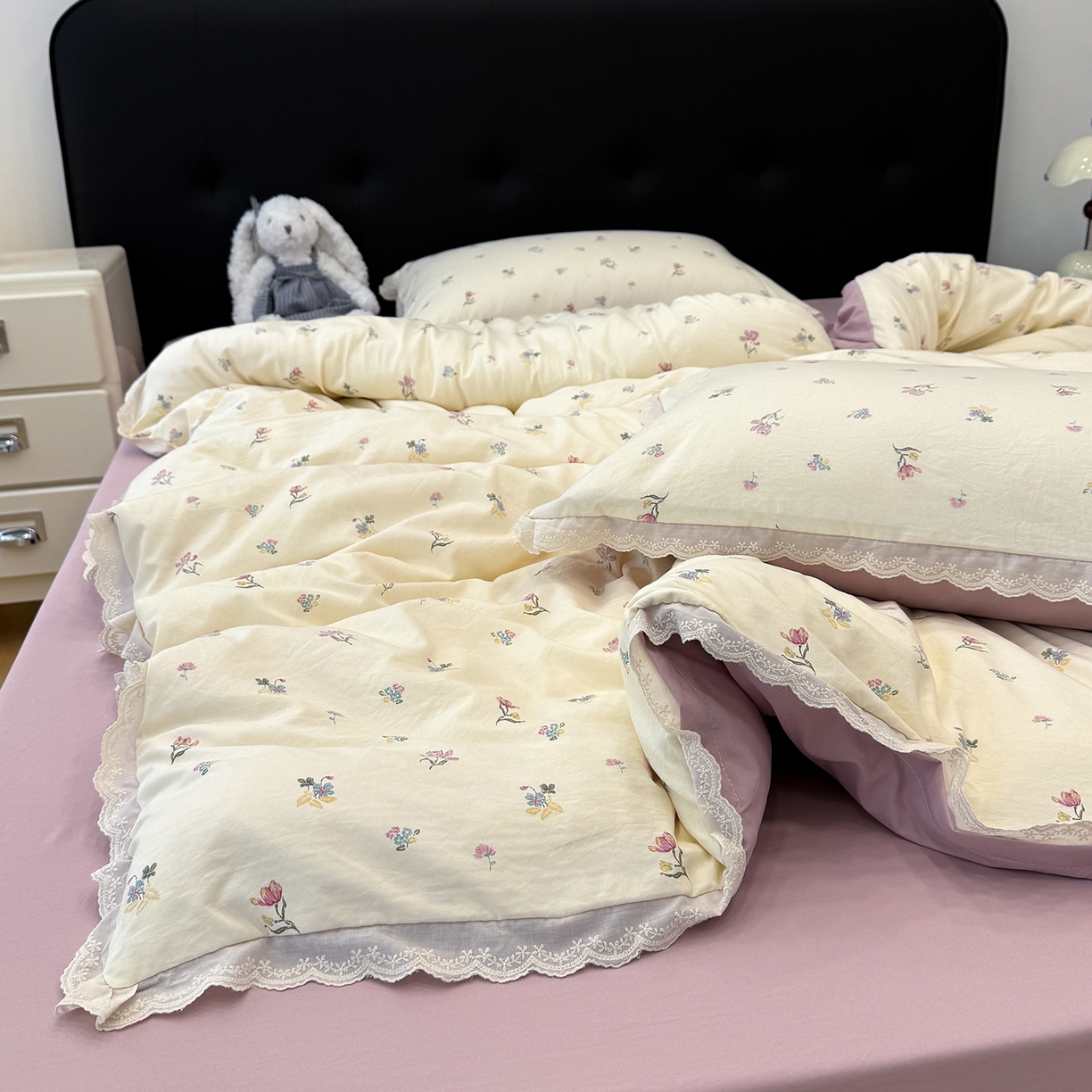 91家纺网 家纺一手货源 找家纺 铺尚美家纺 2026新款田园韩版花边款小碎花古法水洗仿棉A类云感棉四件套 花漫漫