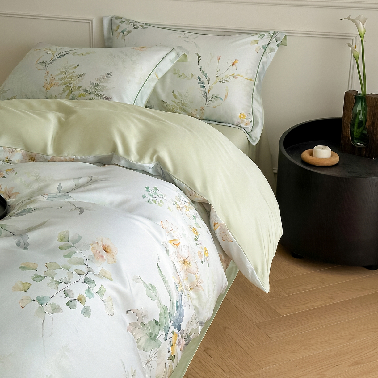 91家纺网 家纺一手货源 找家纺 启航家居 2026新款春夏天丝莱赛尔数码印花四件套 烟花间绿