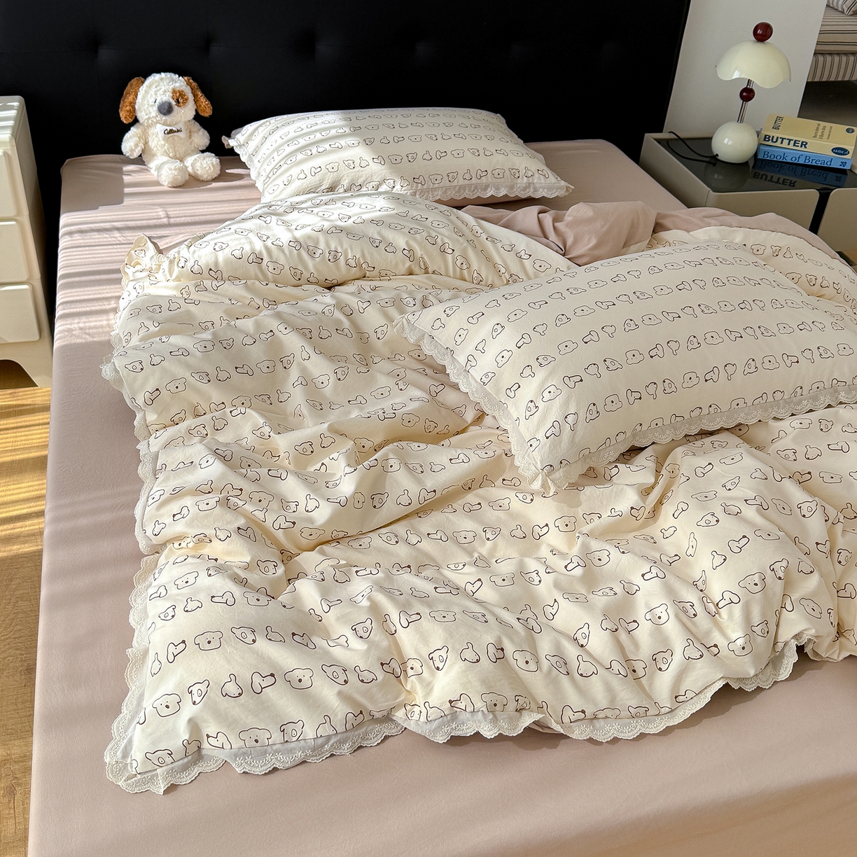 91家纺网 家纺一手货源 找家纺 铺尚美家纺 2026新款田园韩版花边款小碎花古法水洗仿棉A类云感棉四件套 萌宠