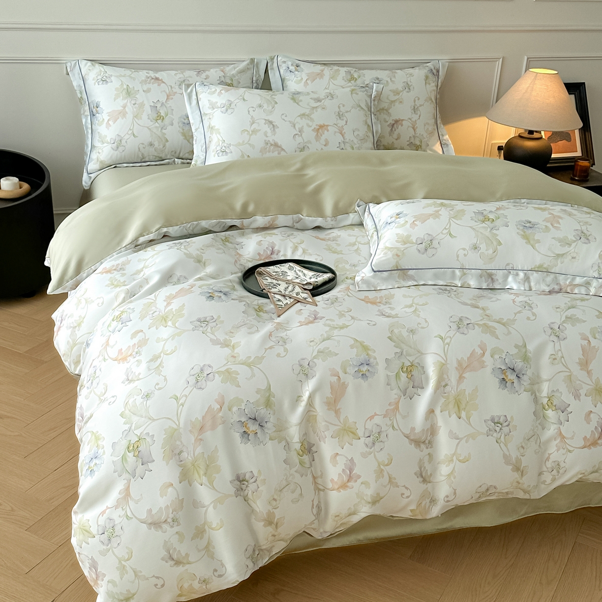 91家纺网 家纺一手货源 找家纺 启航家居 2026新款春夏天丝莱赛尔数码印花四件套 樱岛春漫粉