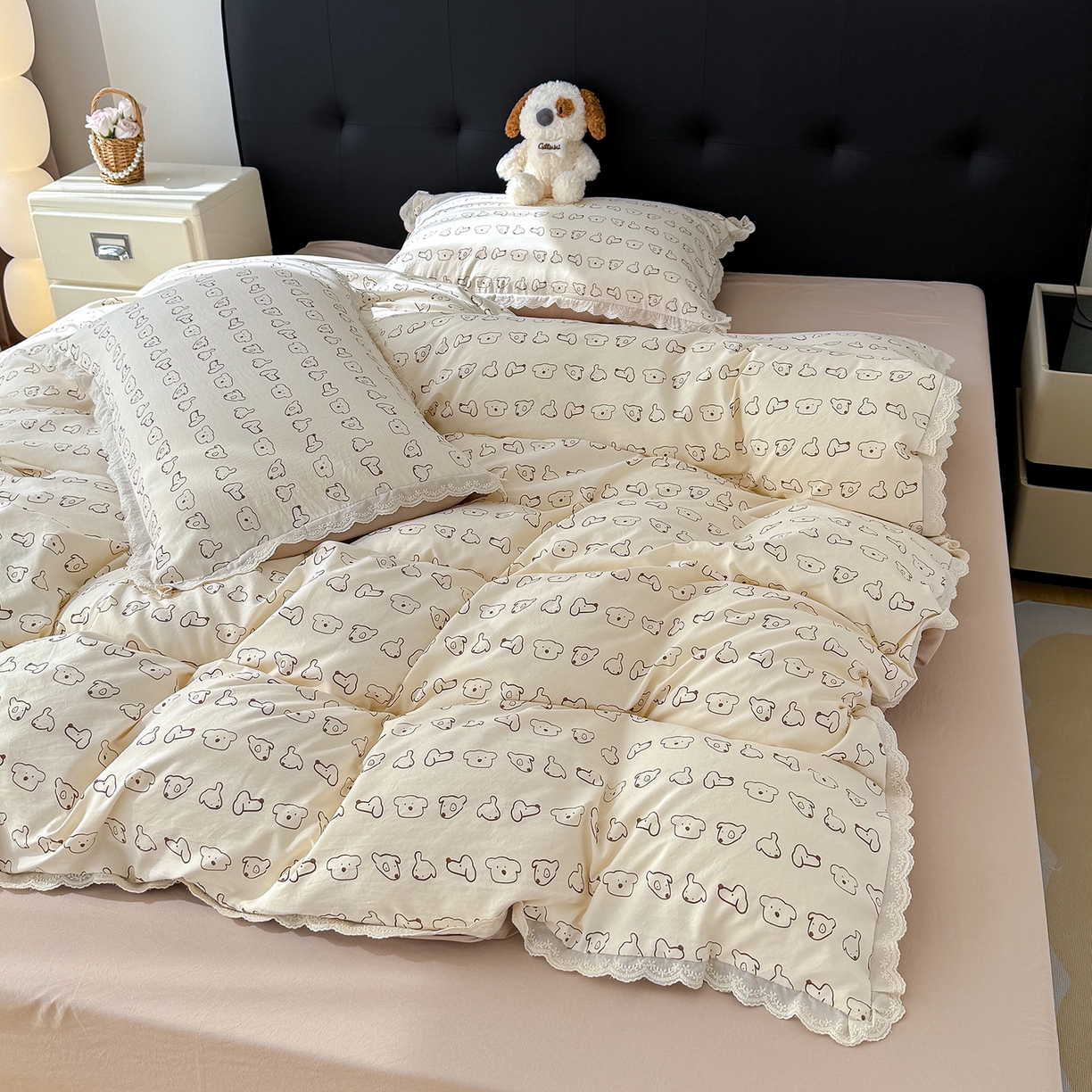 91家纺网 家纺一手货源 找家纺 铺尚美家纺 2026新款田园韩版花边款小碎花古法水洗仿棉A类云感棉四件套 萌宠