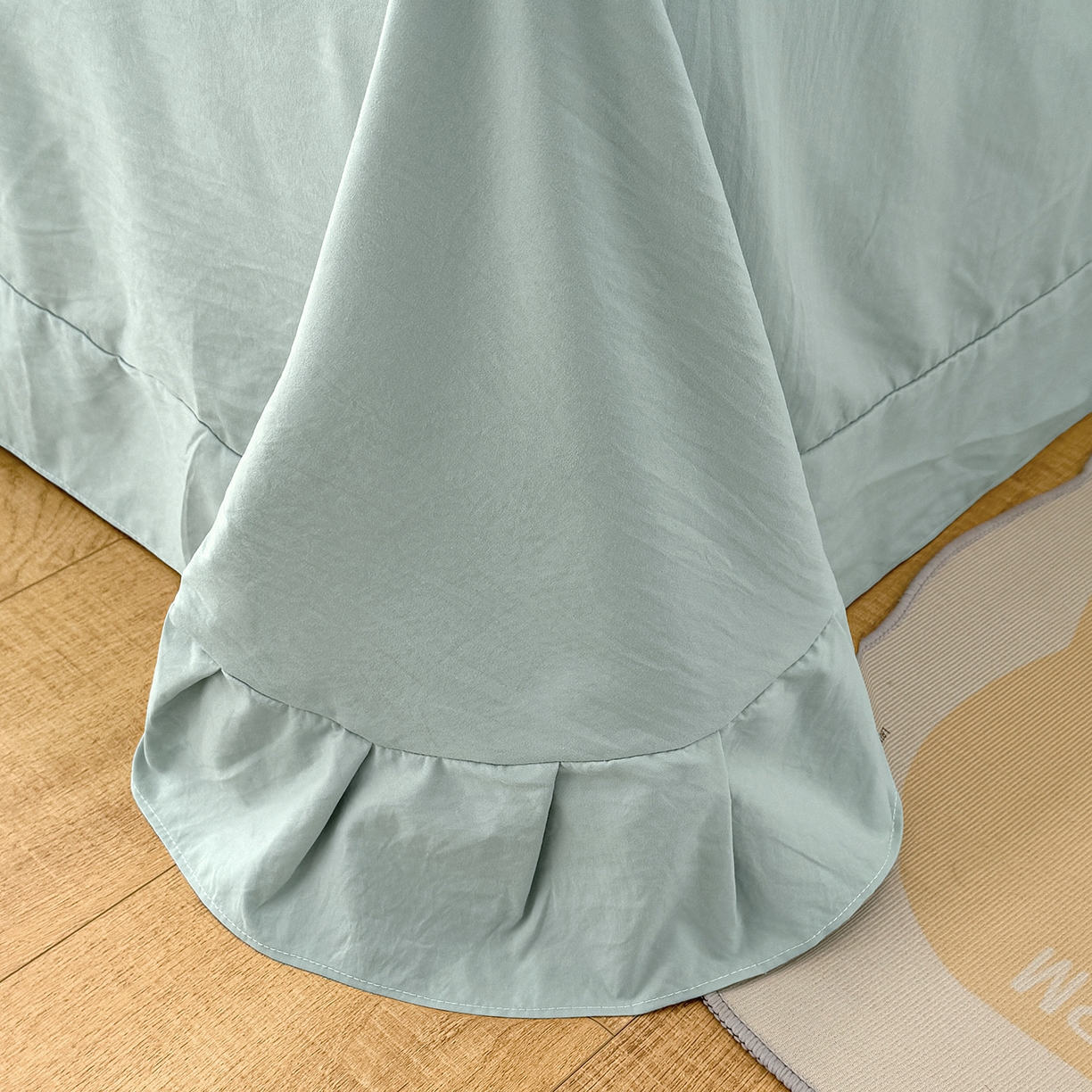 91家纺网 家纺一手货源 找家纺 铺尚美家纺 2026新款田园韩版花边款小碎花古法水洗仿棉A类云感棉四件套 花田小狗